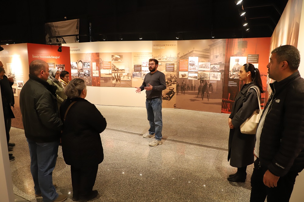 Menderes Belediyesi’nden Beyaz Baston Haftası’nda Anlamlı Etkinlik (4)