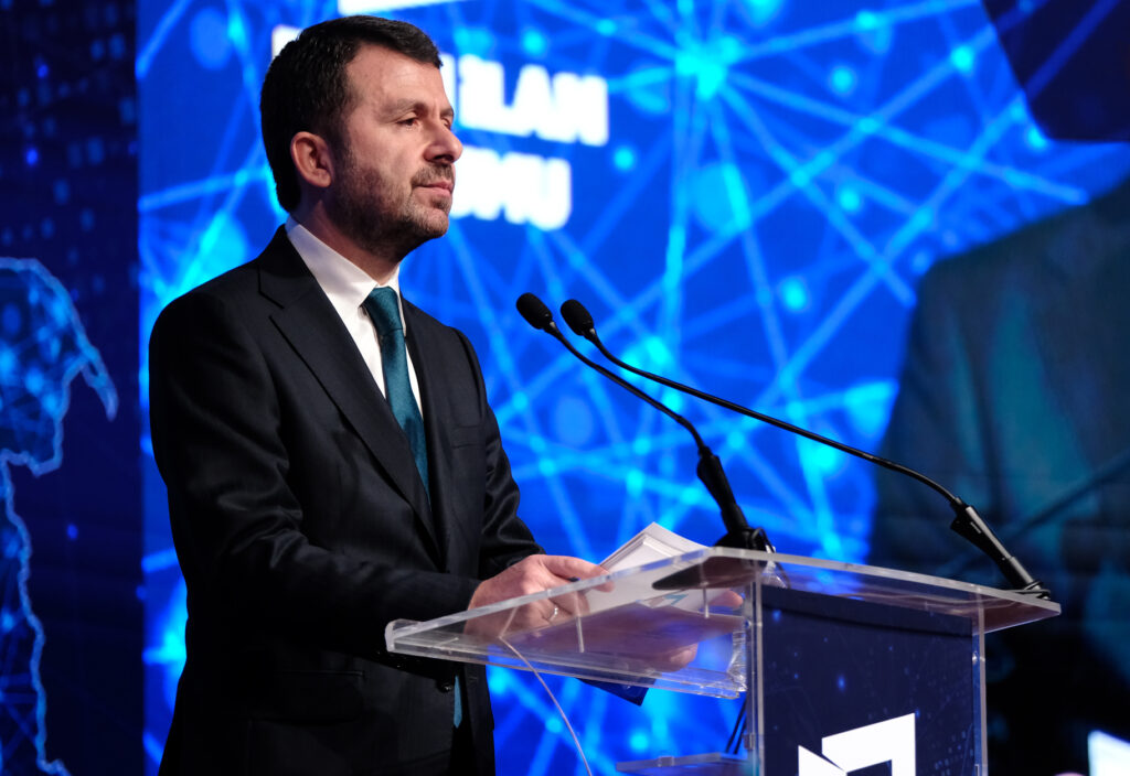 Dijital dönüşüm çağında gazetecilik masaya yatırıldı4