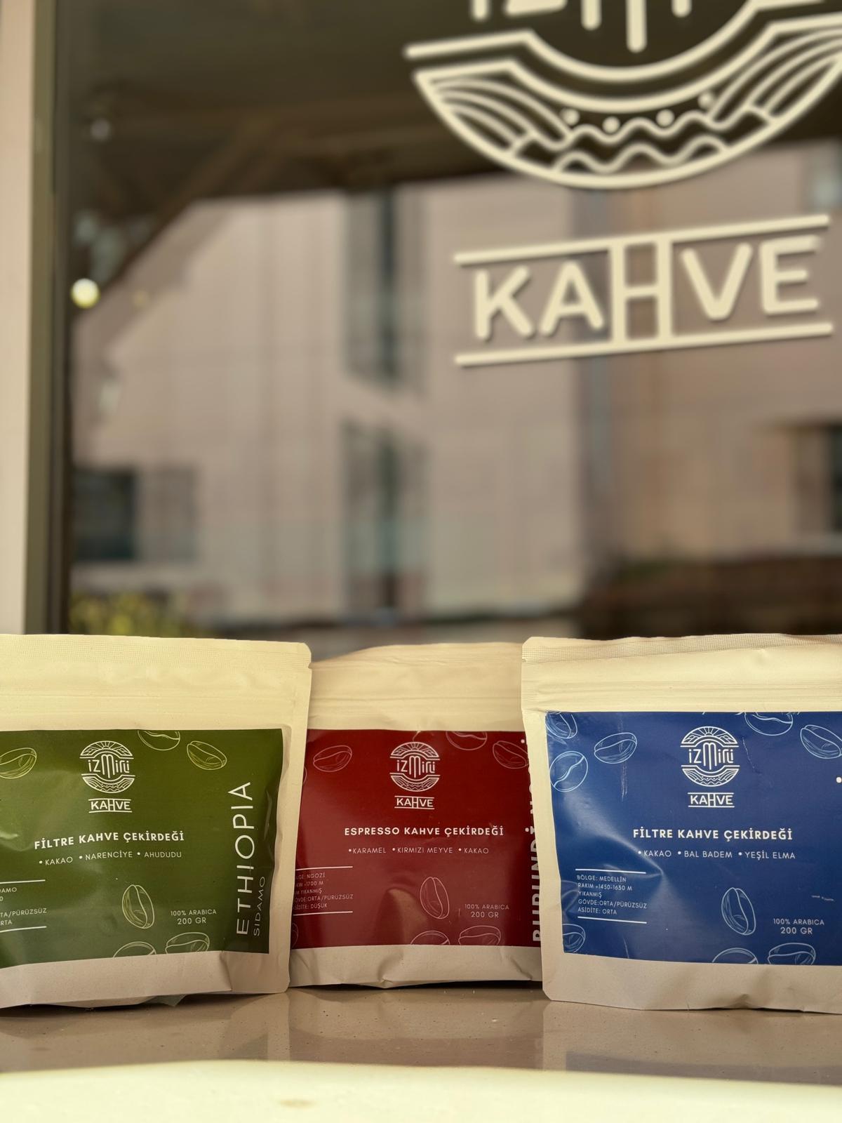 Öğrencilerin Gözdesi Oldu! İzmirli Kahve Büyüyor (9)