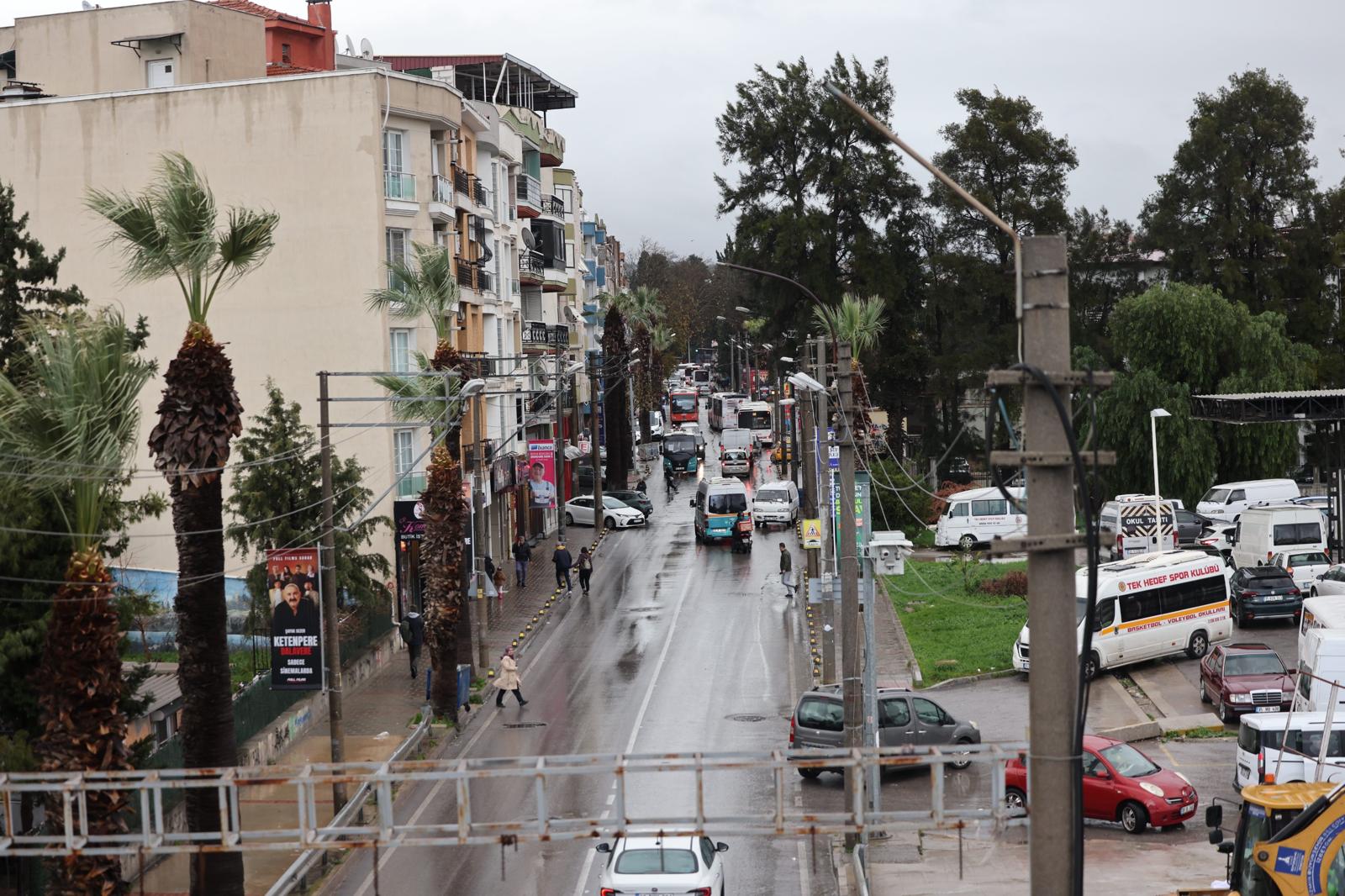Özmen Caddesi’ndeki Yeni Altyapı Yağmur Sınavını Geçti! (2)