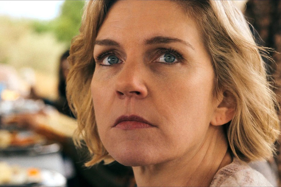 Rhea Seehorn (Pluribus)