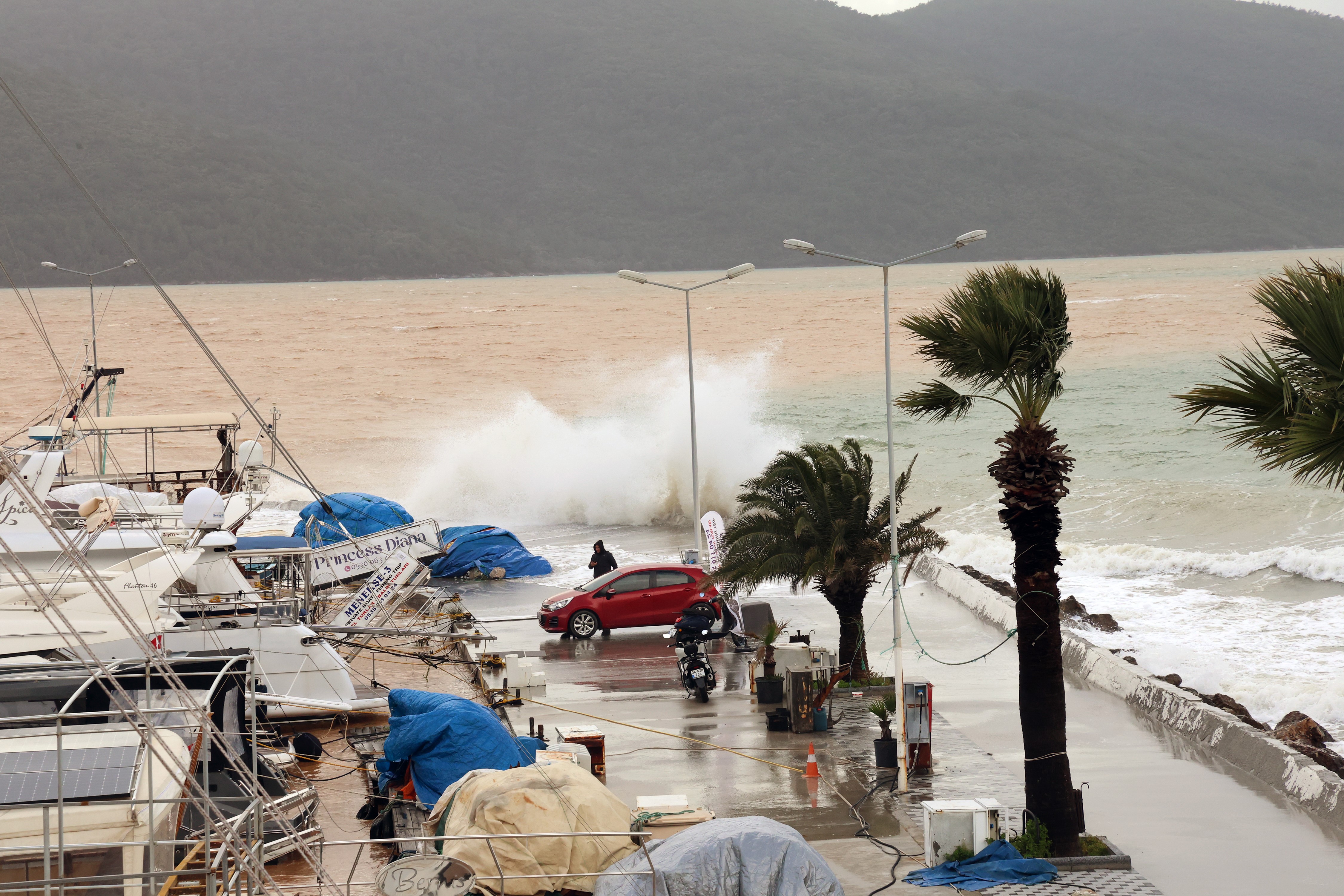 Sağanak Ve Fırtına Sonrası Dikkat Çeken Manzara (7)