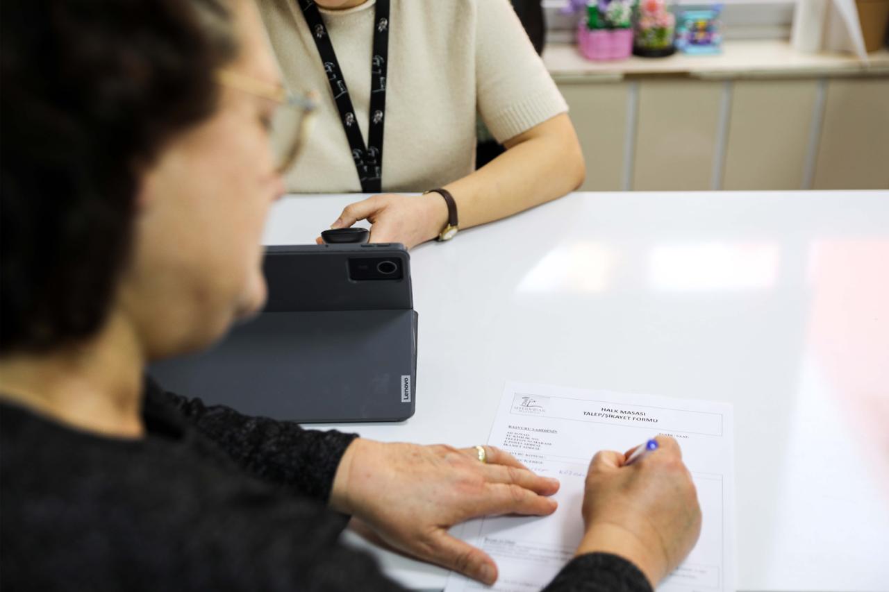 Seferihisar’da Örnek Belediyecilik Talepler Anında Çözülüyor (6)