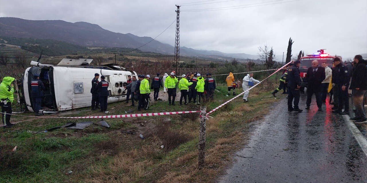 Servis Minibusu Uzum Bagina Uctu