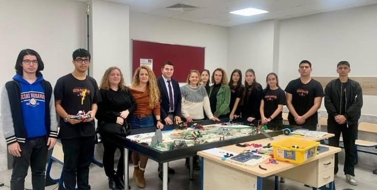 Sezai Karakoç Anadolu Lisesi (1)