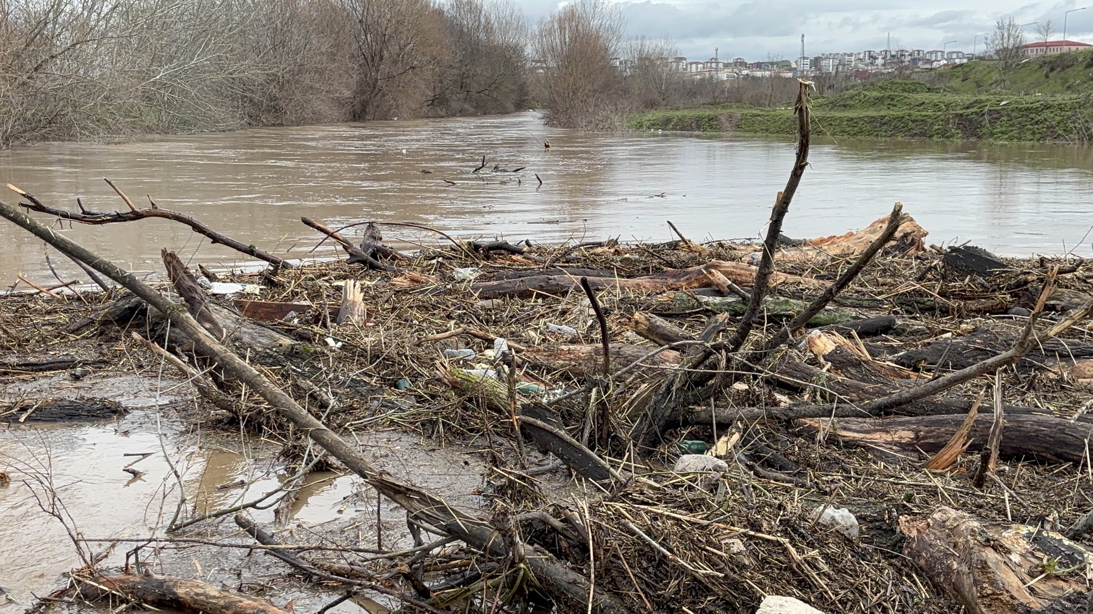 Tunca Nehri Alarm Veriyor! (1)