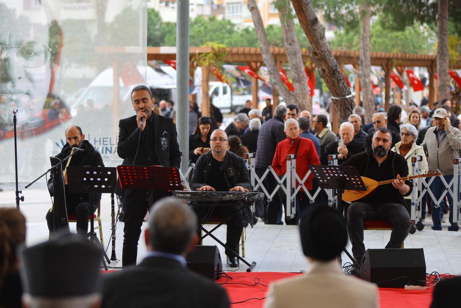Uğur Mumcu Karabağlar'da Özlemle, Saygıyla Anıldı (8)