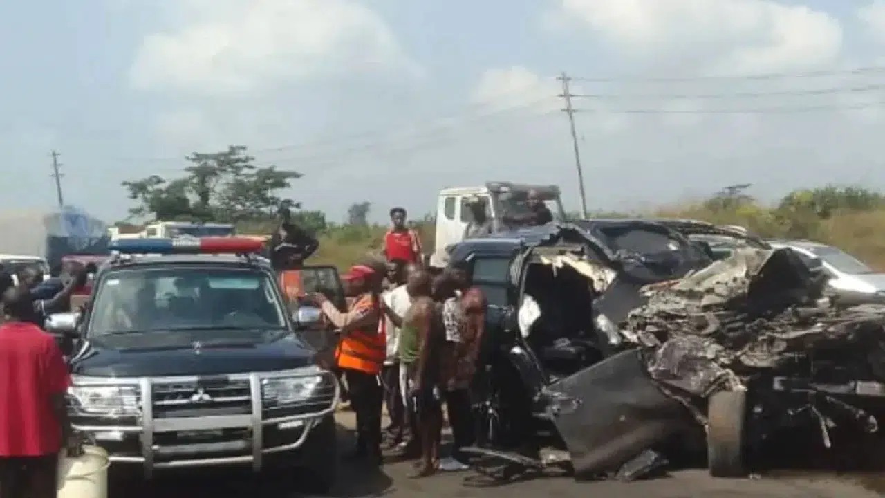 Vm2O Kontrolden Cikan Kamyon Deh