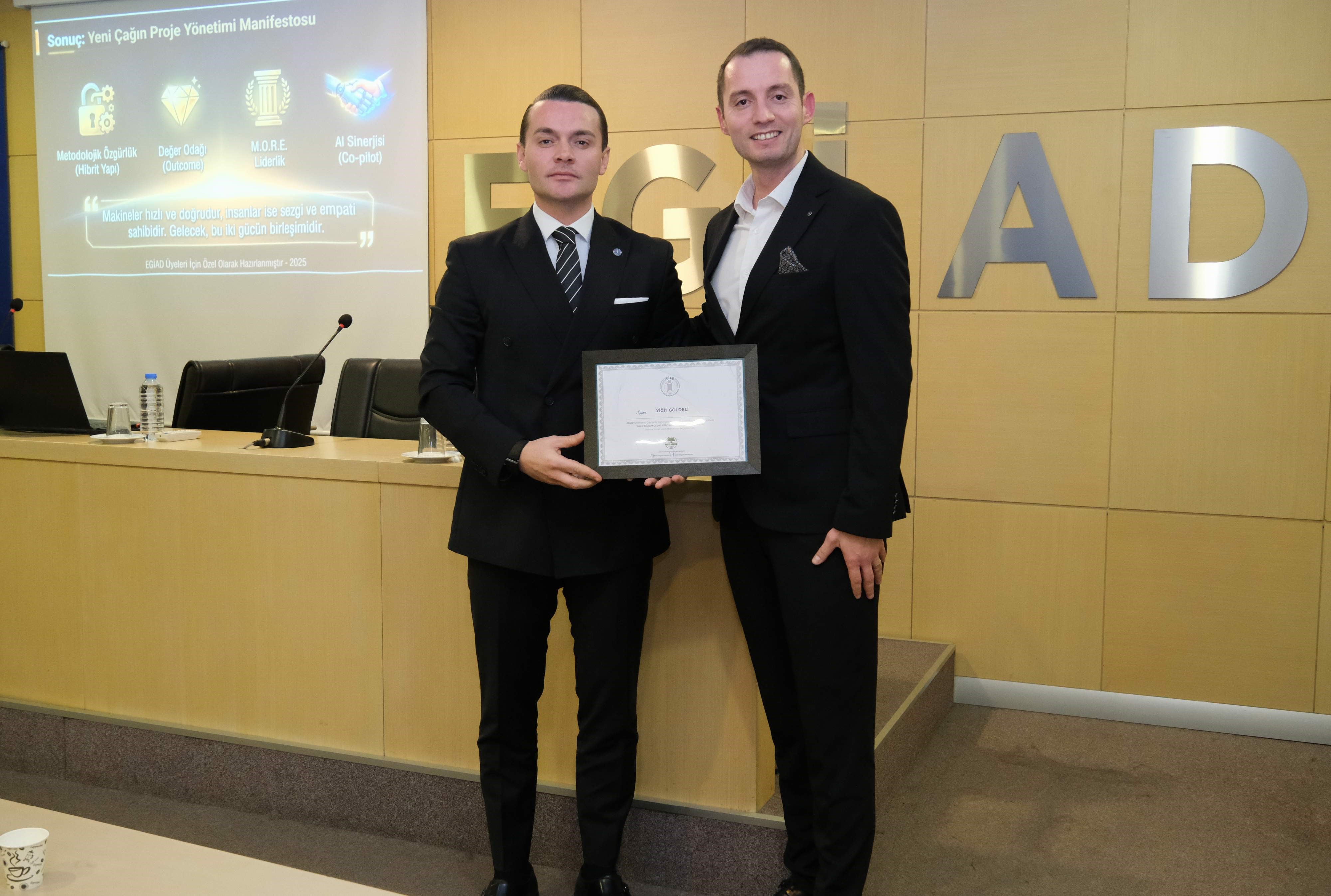 Yapay Zeka Destekli Proje Yönetimi İzmir’de Gündem Oldu (4)