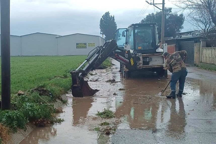 Yoğun Yağışlarda Müdahele (10)