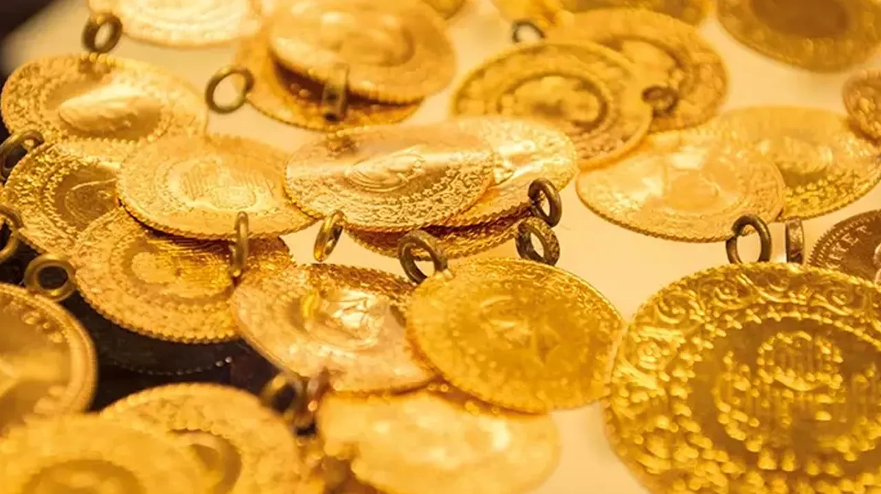 Altin Yine Firladi 18 Yil Sonra En Buyuk Gunluk Yukselis Iste 4 Subat 2026 Guncel Alt 3280188 202602040713 3