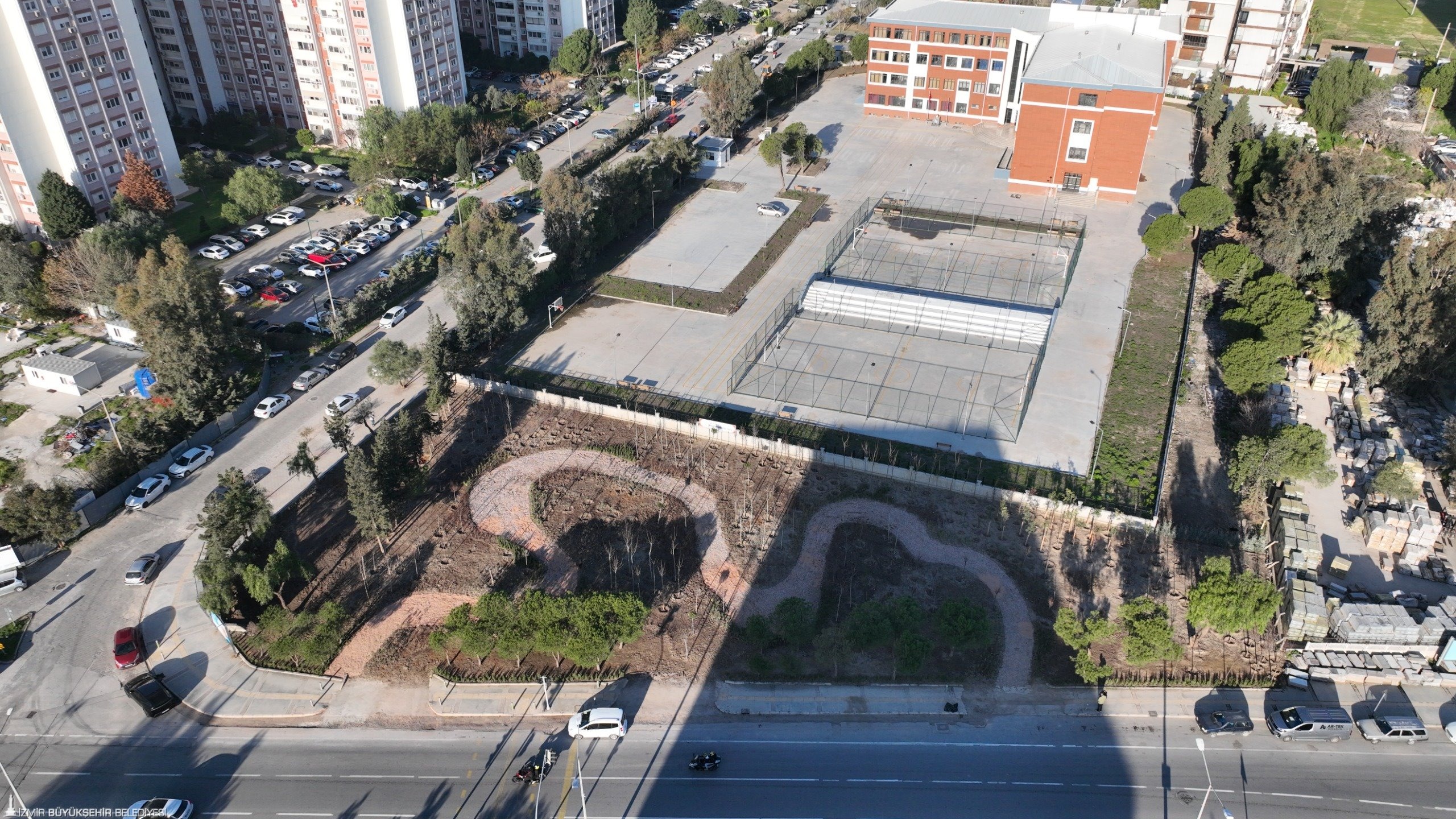 Atıl Alanlar Mini Ormana Dönüşüyor 33