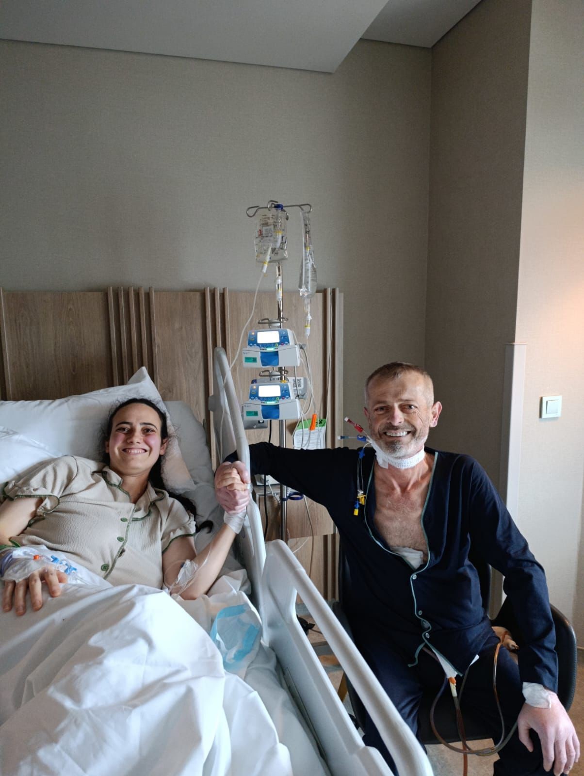 Baba, Kızının Karaciğeriyle Yeniden Hayata Döndü! (2)