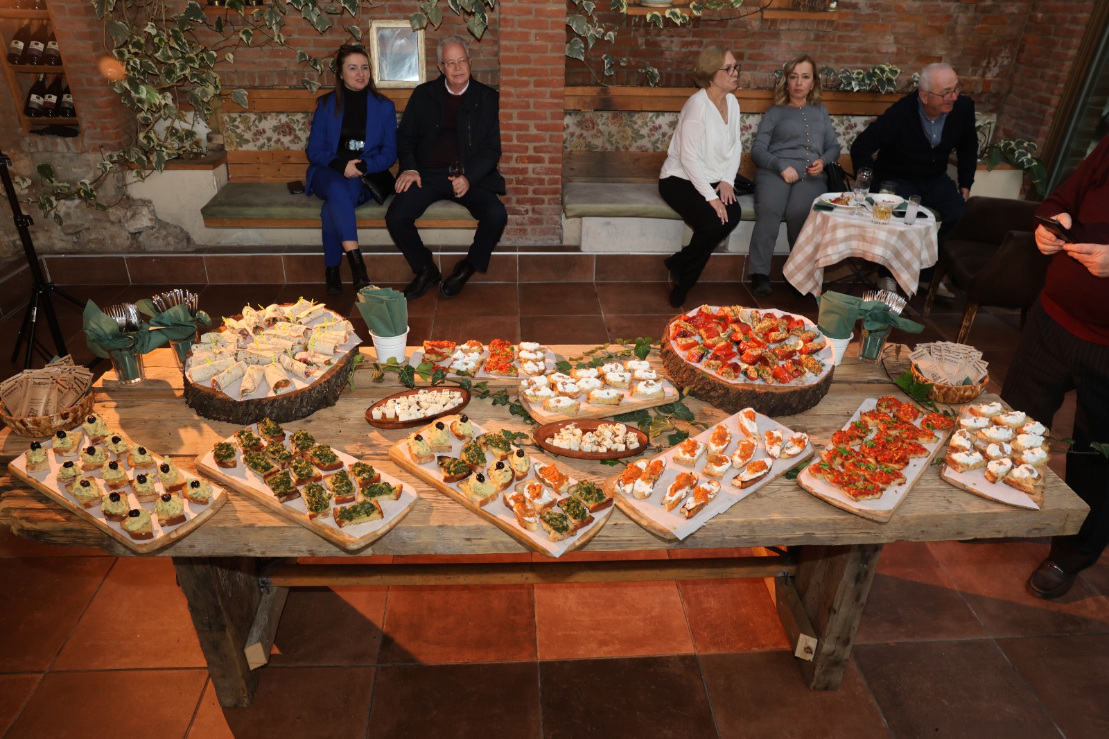 Badem Restoran’dan 'İzmir Kent Mutfağı' Projesine Kokteylli Tanıtım (6)
