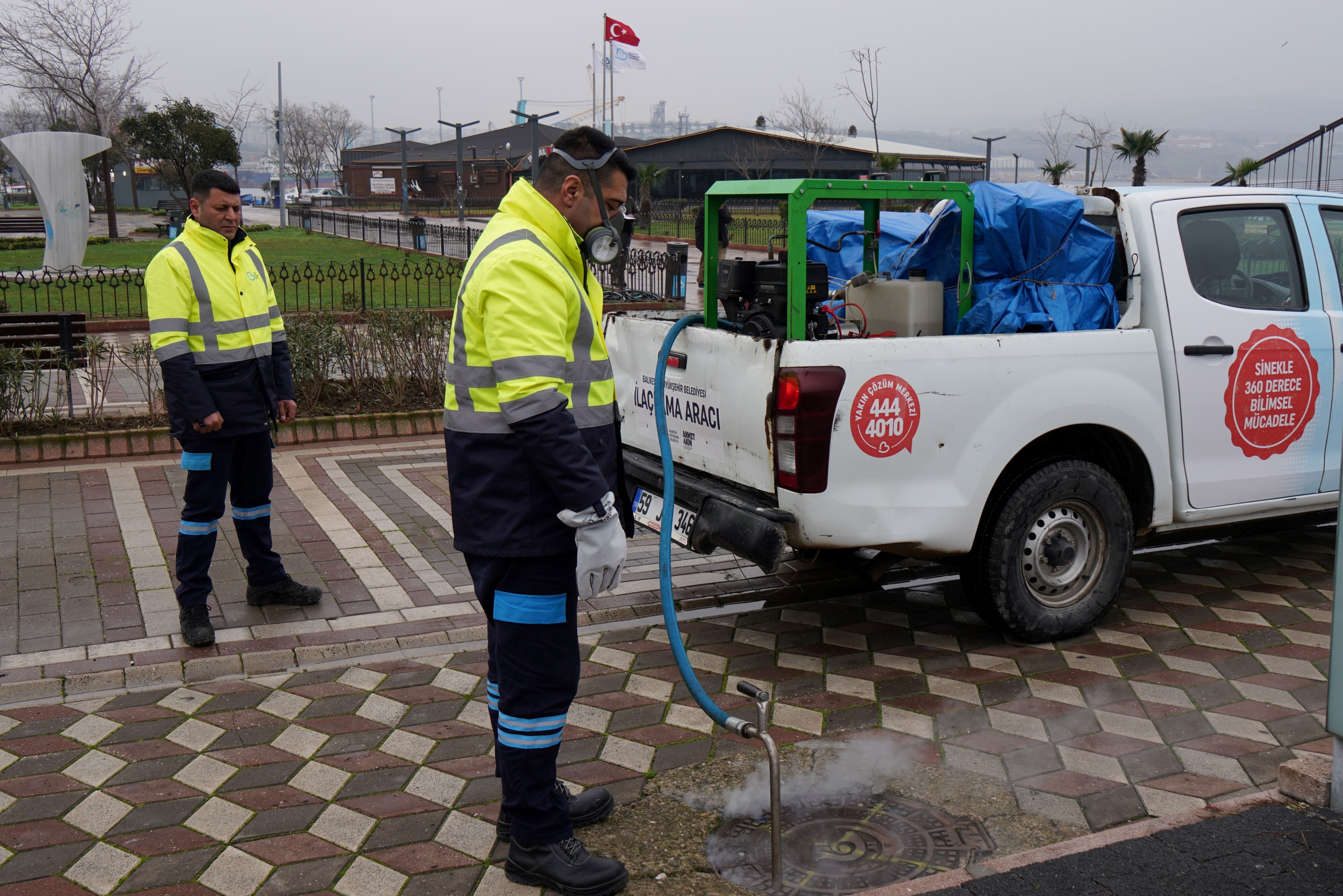 Balıkesir’de Kışlak Mücadelesi Sürüyor Sivrisineğe Geçit Yok (1)