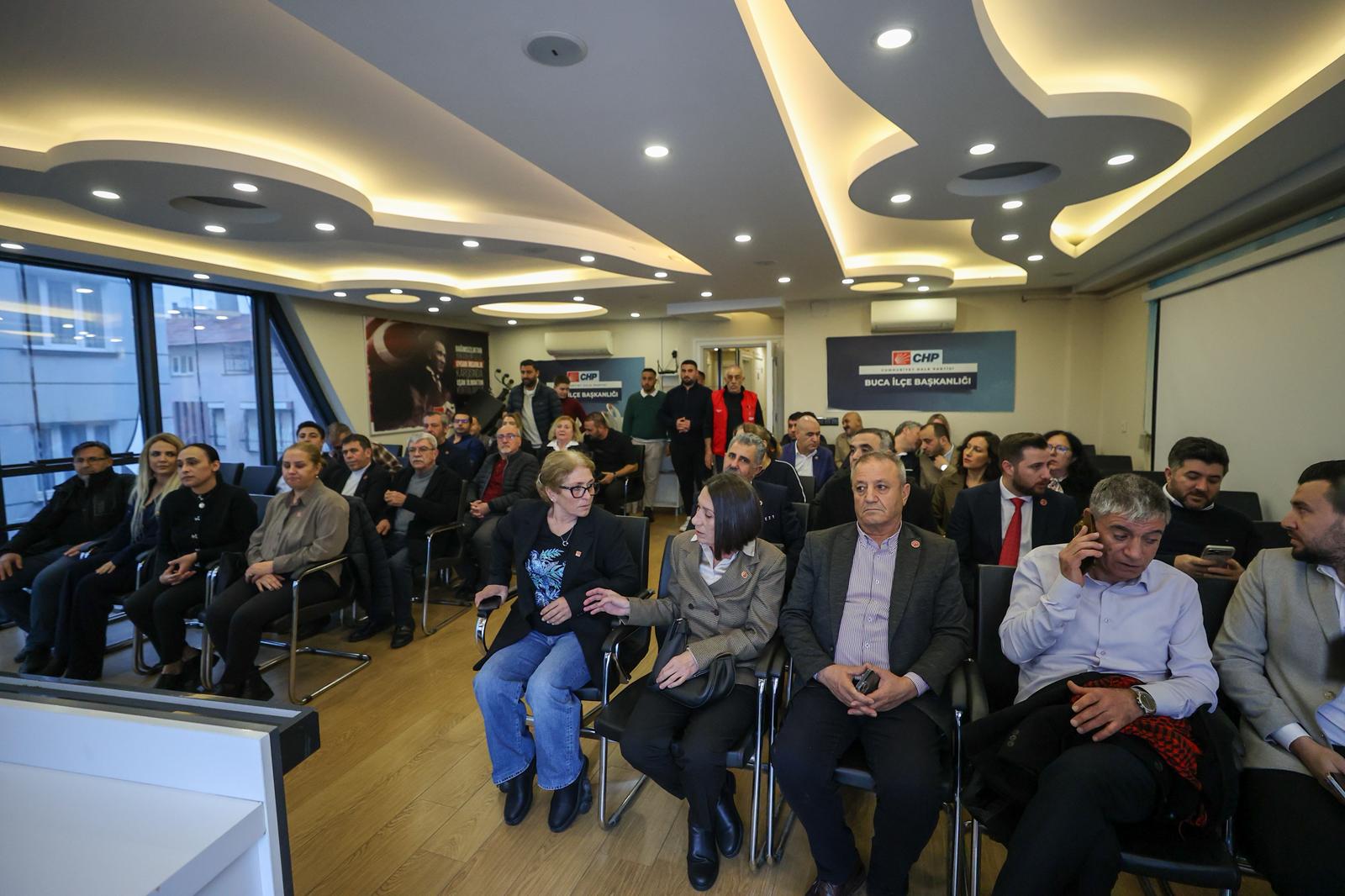 Başkan Duman'dan Chp Buca Yönetimine Hayırlı Olsun Ziyareti (5)