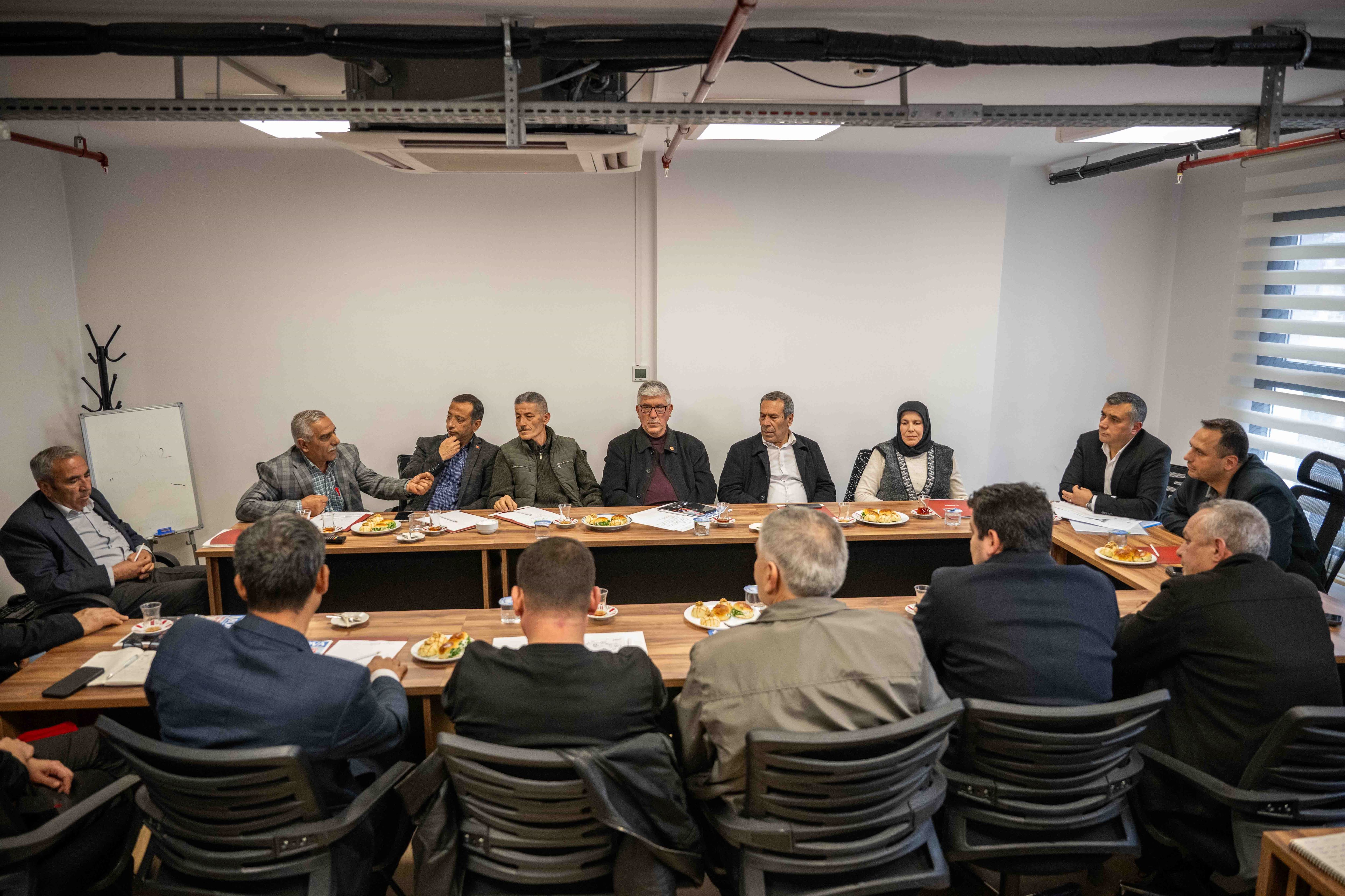 Başkan Eşki Muhtarlarla Görüştü (2)