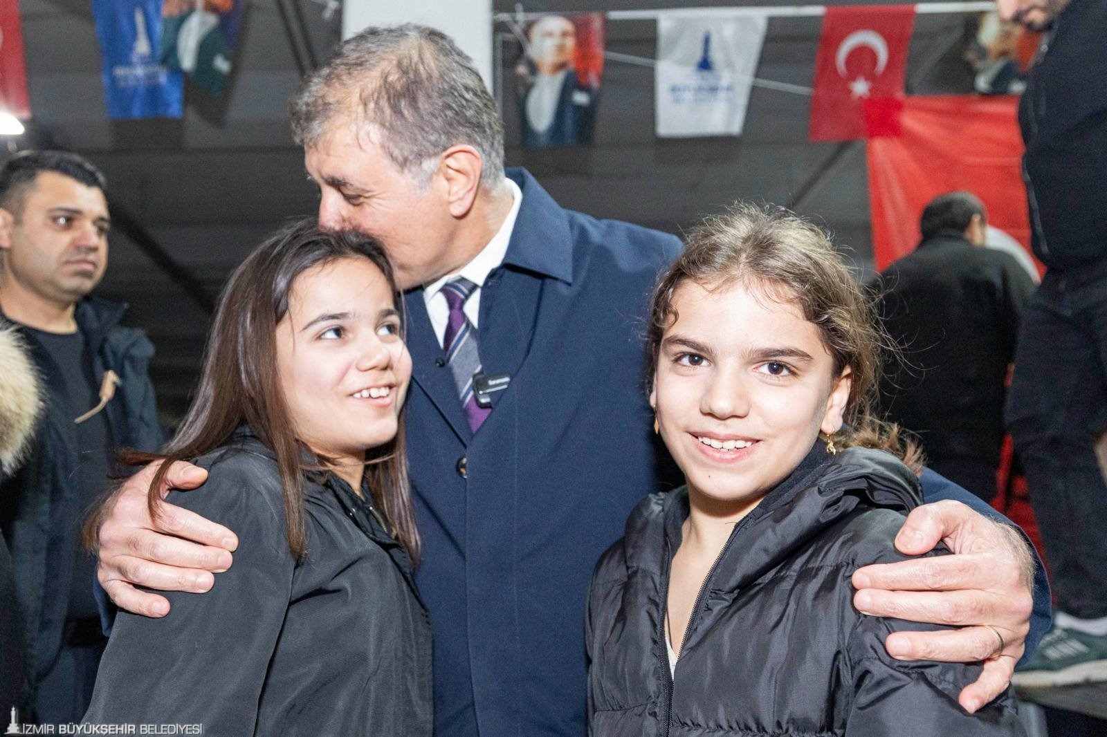 Başkan Tugay Binlerce Bucalıyla Ramazan Sofrasında Buluştu 11