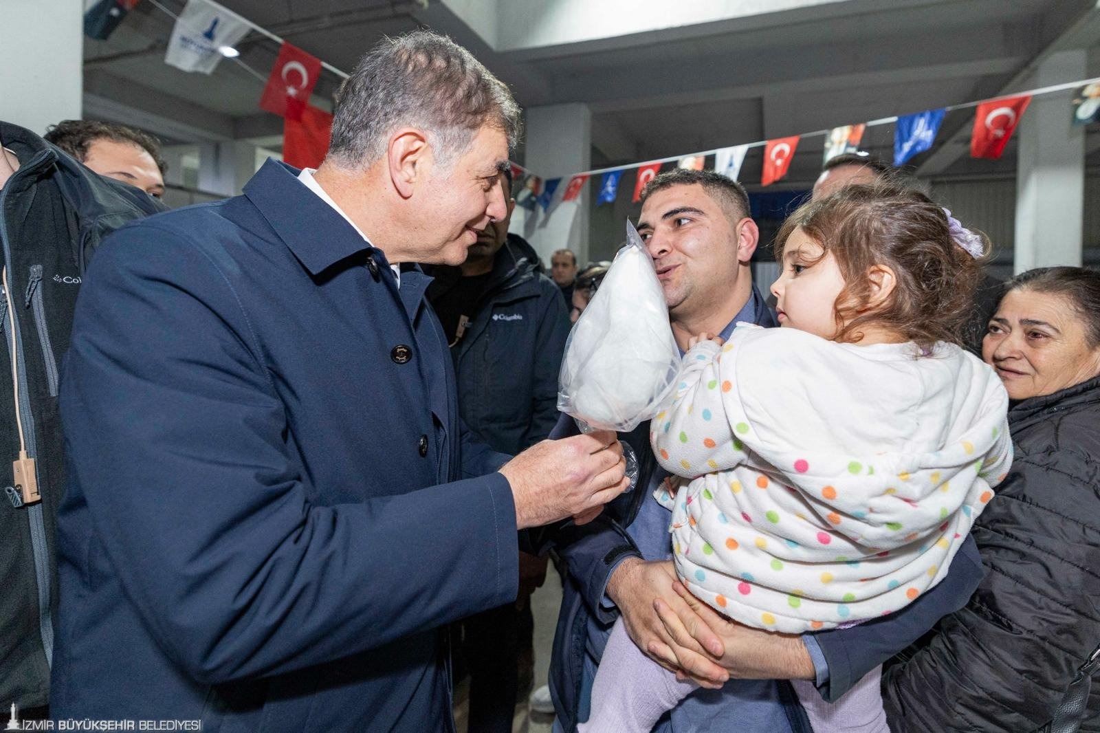 Başkan Tugay Binlerce Bucalıyla Ramazan Sofrasında Buluştu 44