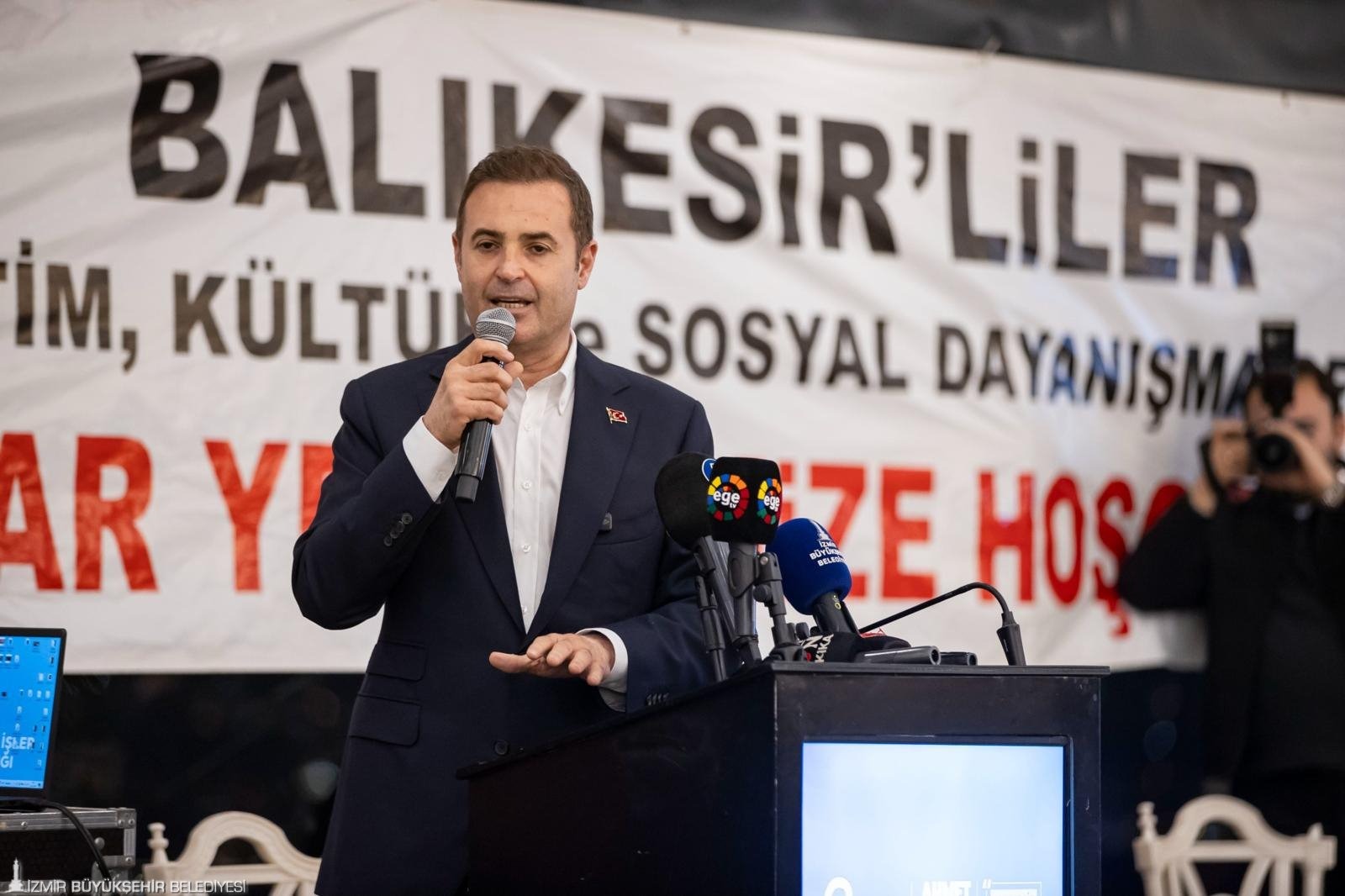 Başkan Tugay, İzmir'deki Balıkesirlilerle Iftarda Buluştu 4