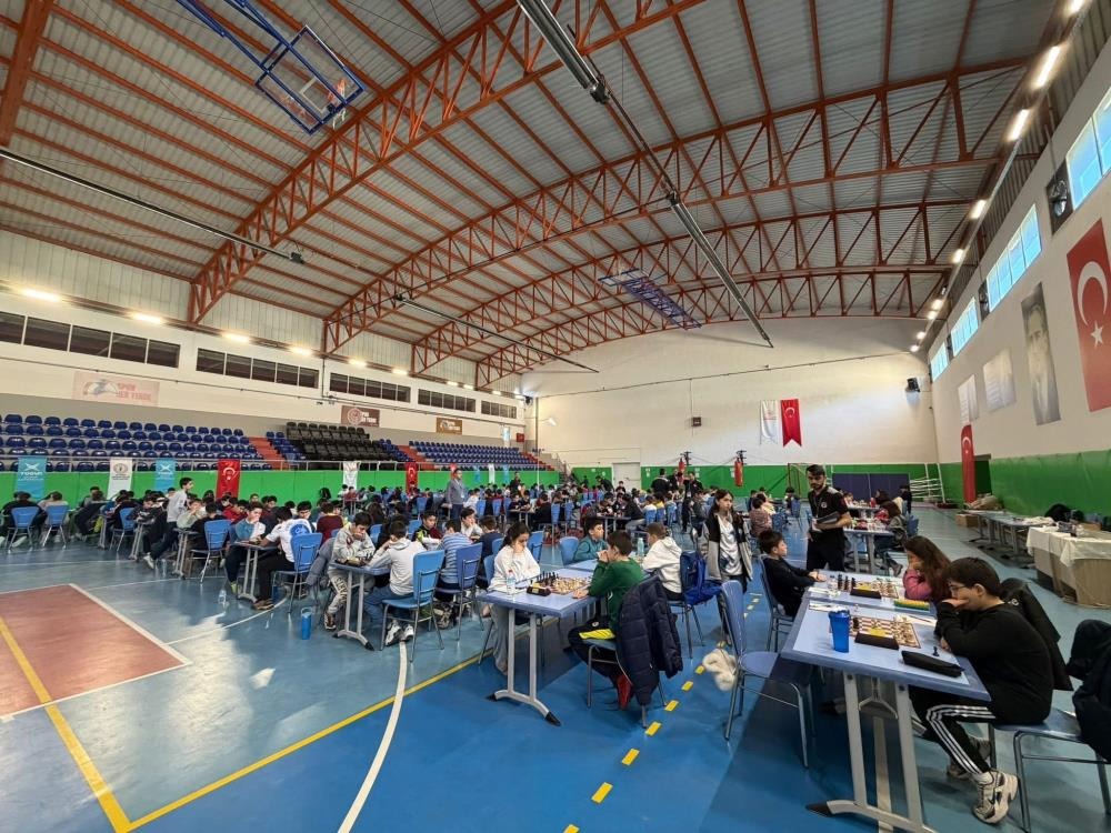 Bayındır’da 160 Sporcu Ile Satranç Heyecanı 11