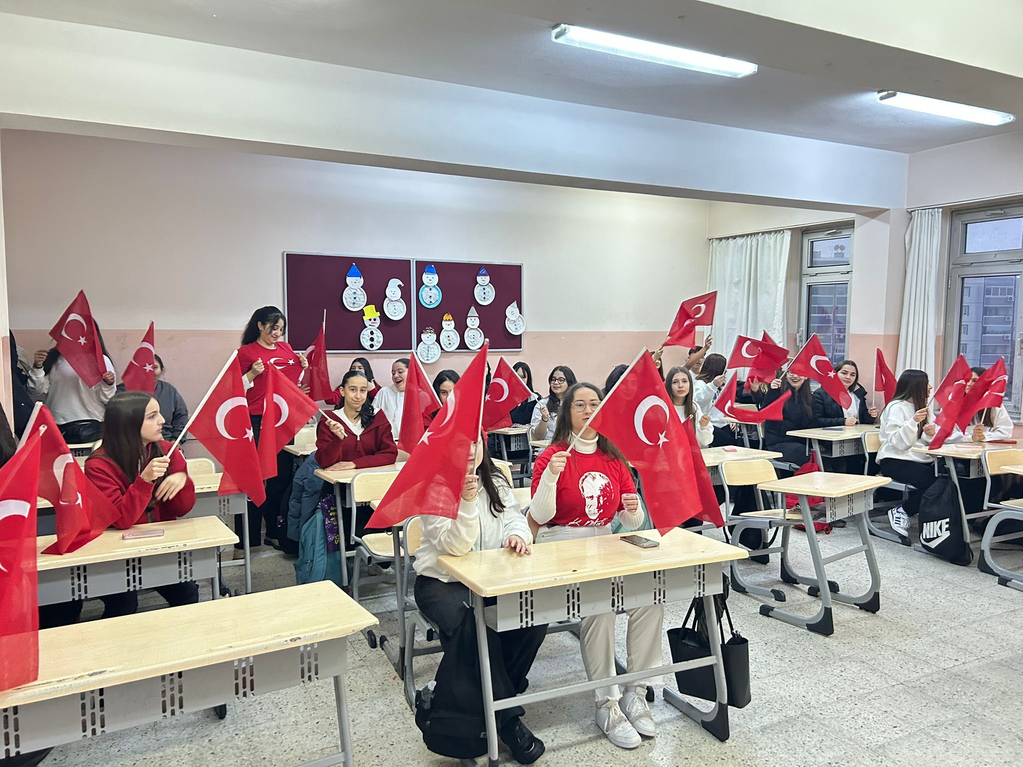 Bayrak Bir Kumaştan Fazlası (3)