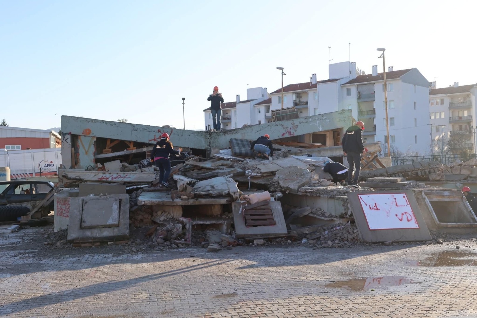 Bayraklı’da Afad’dan Enkaz Eğitimi (3)