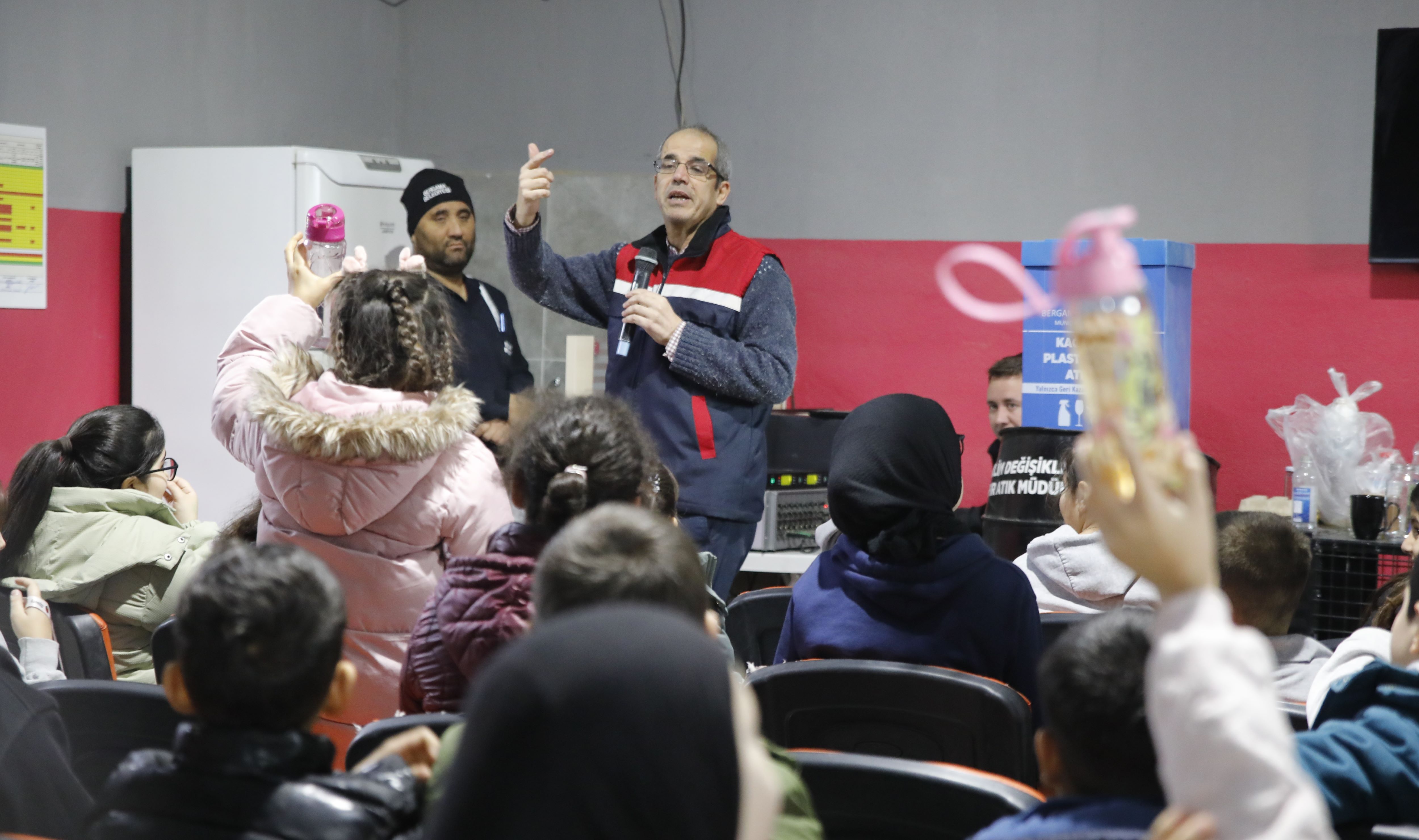 Bergama’da Öğrencilerden Örnek Proje (1)