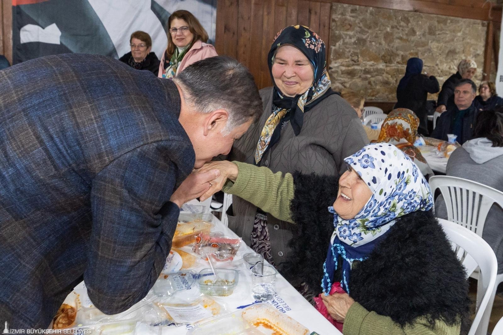 Birlik Ve Emekle Başaracağız 22