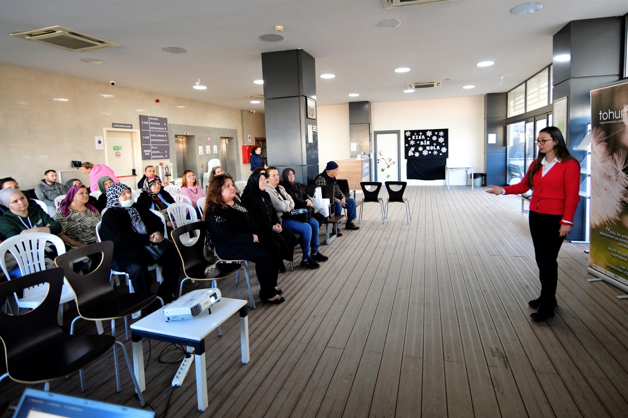 Bornova’da Kent Bostanlarında Dikkat Çeken Eğitim (3)