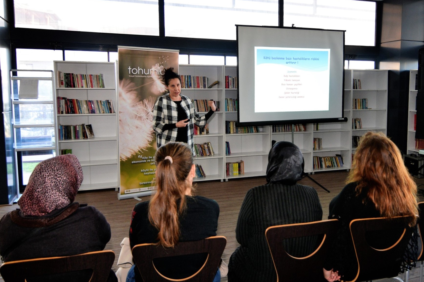 Bornova’da Kent Bostanlarında Dikkat Çeken Eğitim (4)