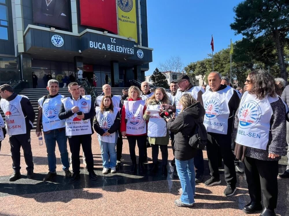 Buca Belediyesinde Memurların 'Alacak' Eylemi Sürüyor 11