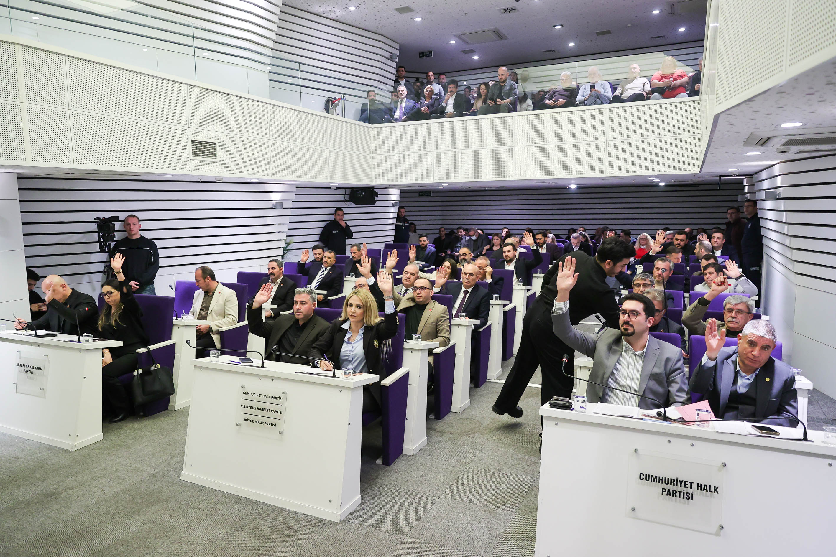 Buca Meclisi’nden Peş Peşe Kararlar İki Önemli Ismin Adı Tesislere Verildi, Cezaevi Alanı Planı Da Oy Birliğiyle Geçti (3)