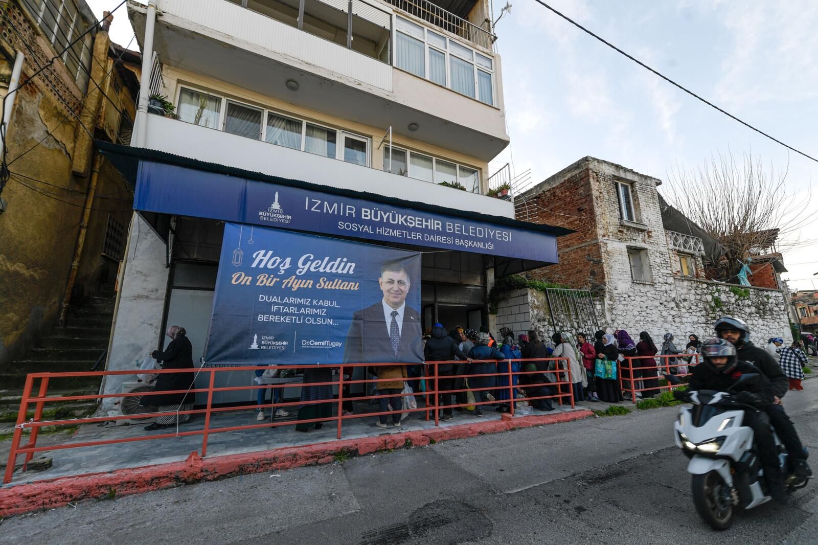 Büyükşehir’den Ramazan Sofralarına Uzanan Destek Eli (1)