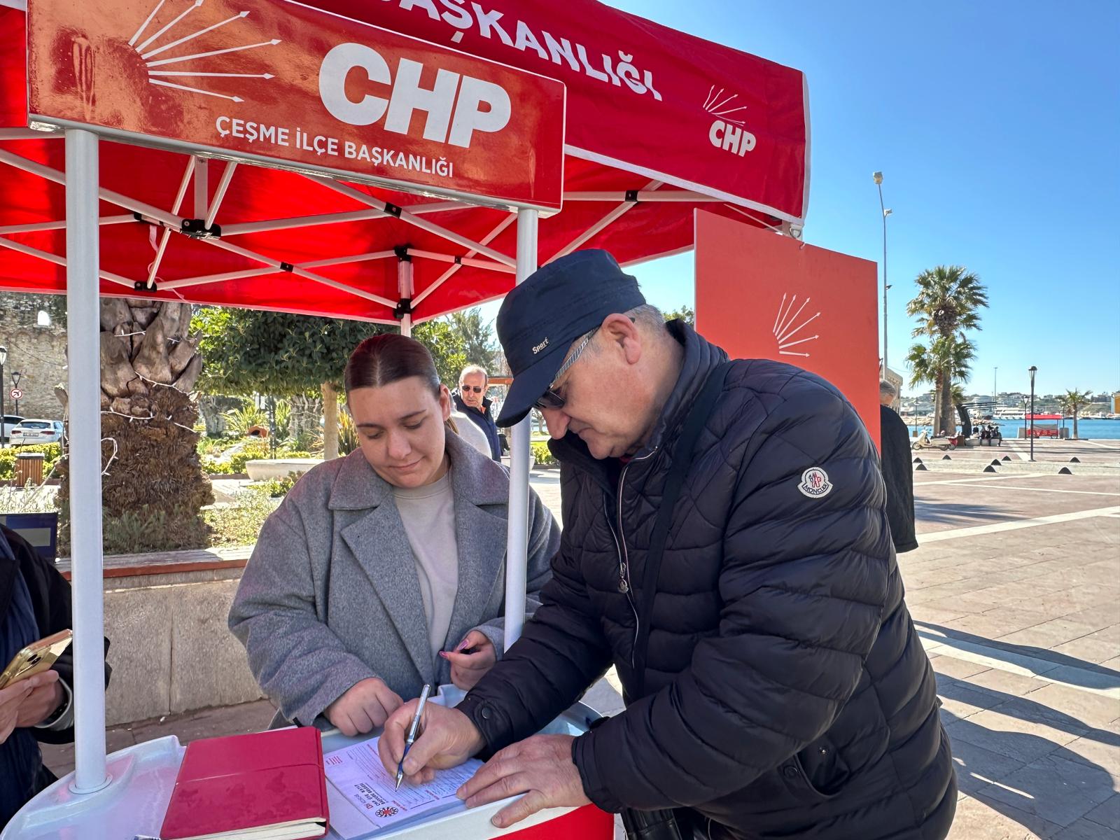 Çeşme Chp’den Büyük Üye Seferberliği 'Katlanmak Zorunda Değilsin' (2)