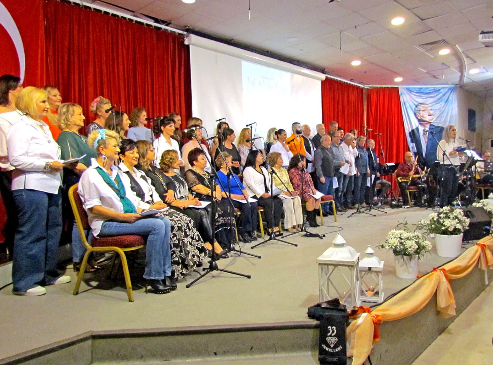 Çeşme’de Salonu Dolduran Gece (2)