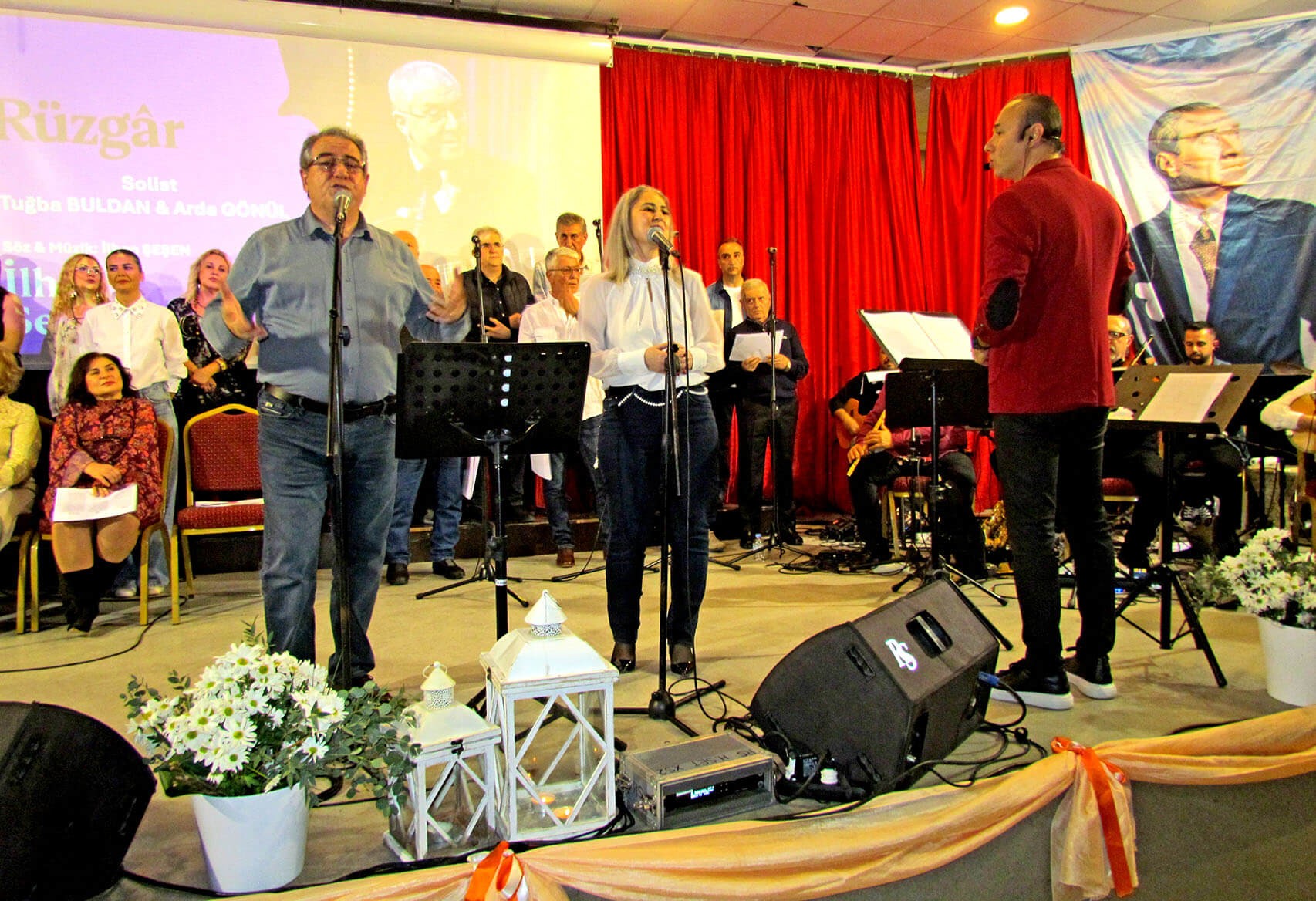 Çeşme’de Salonu Dolduran Gece (4)