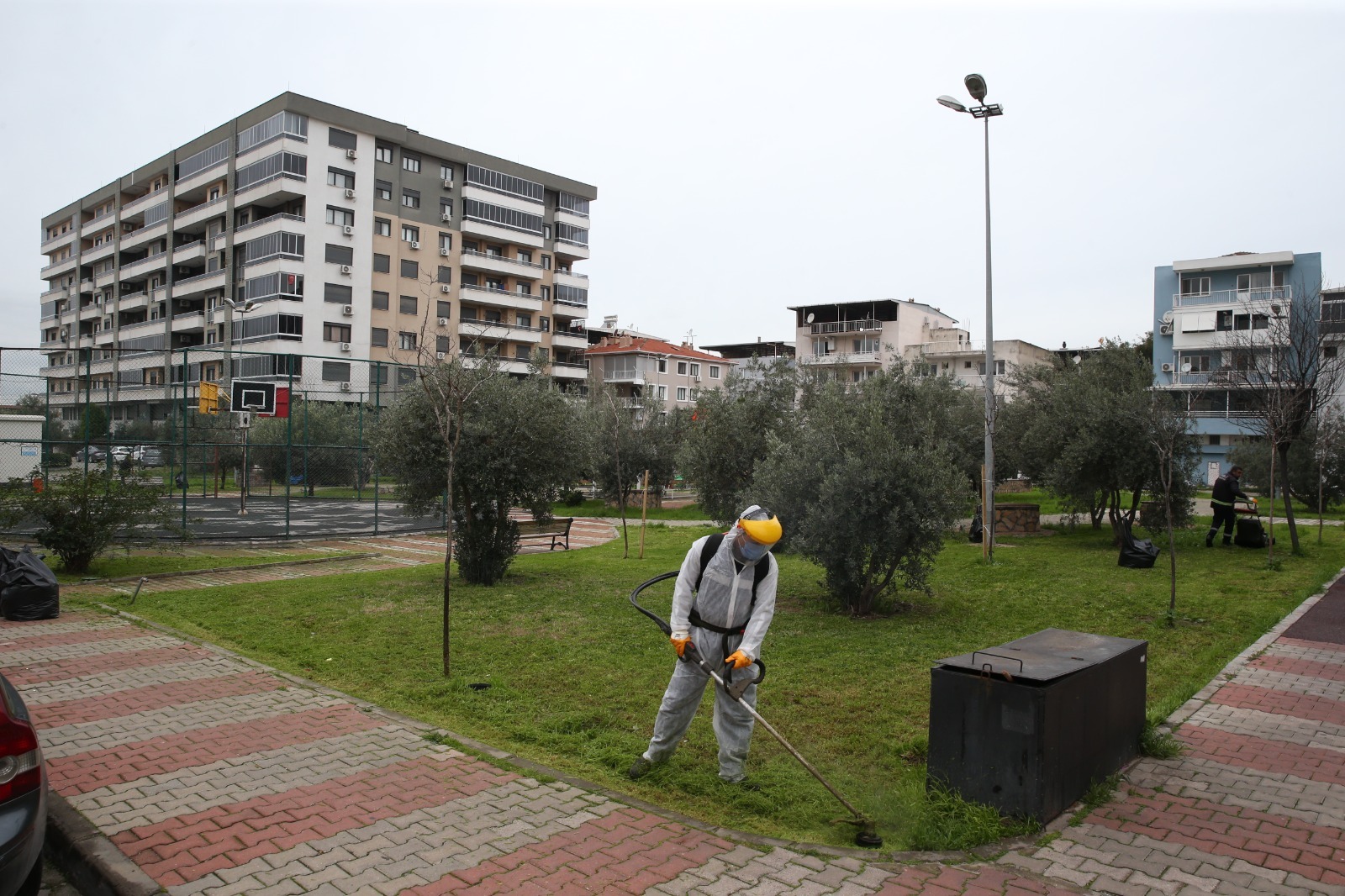 Çiğli’de 26 Mahallede Temizlik Mesaisi (1)