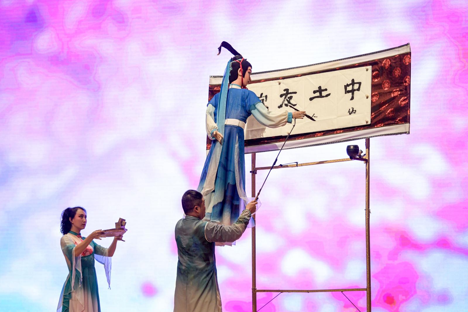 Çin Yeni Yılı İzmir’de Coşkuyla Kutlandı (2)