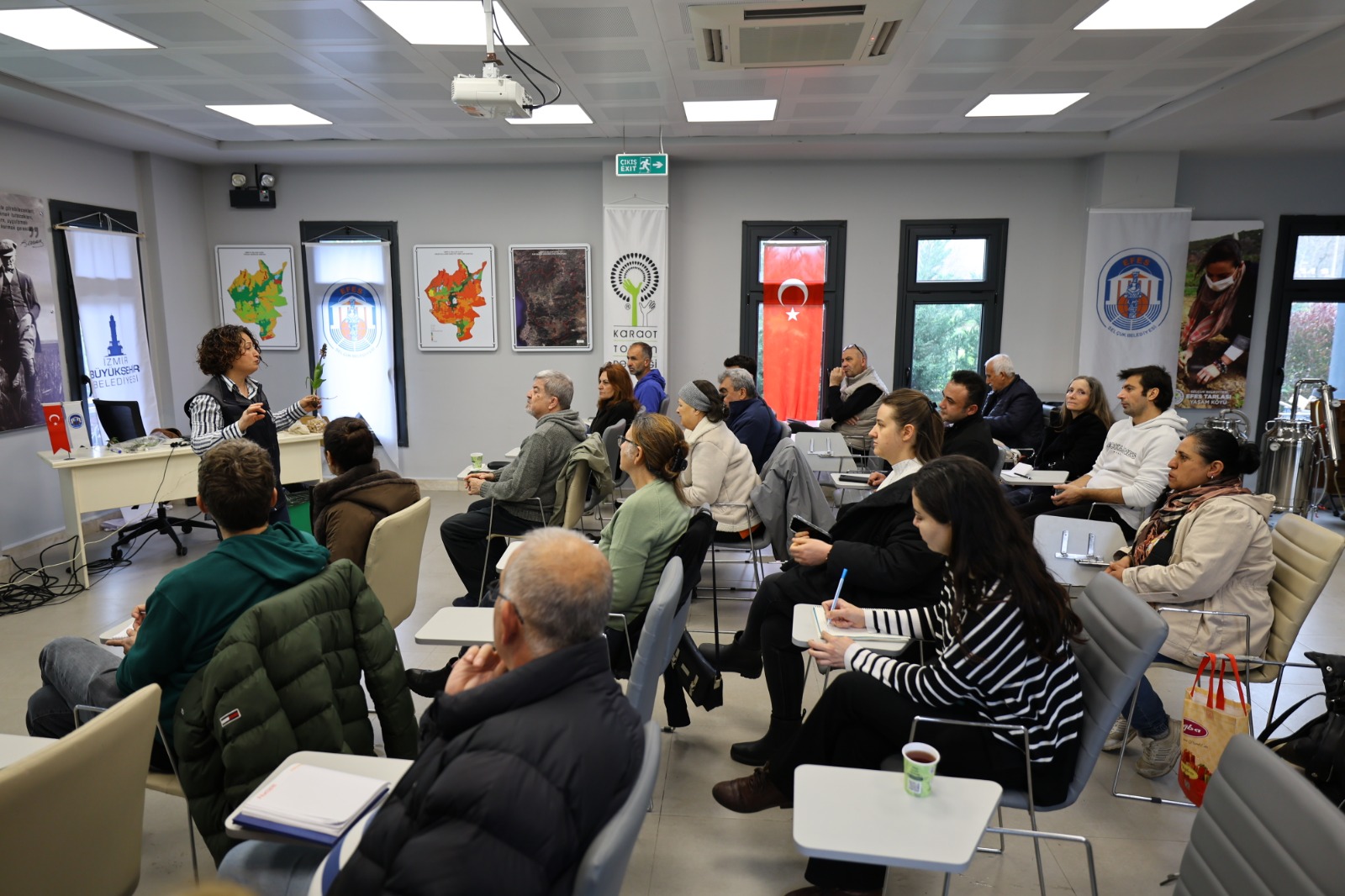 Efes Selçuk’ta Üreticiye Tam Destek Salep Eğitimi Düzenlendi (2)