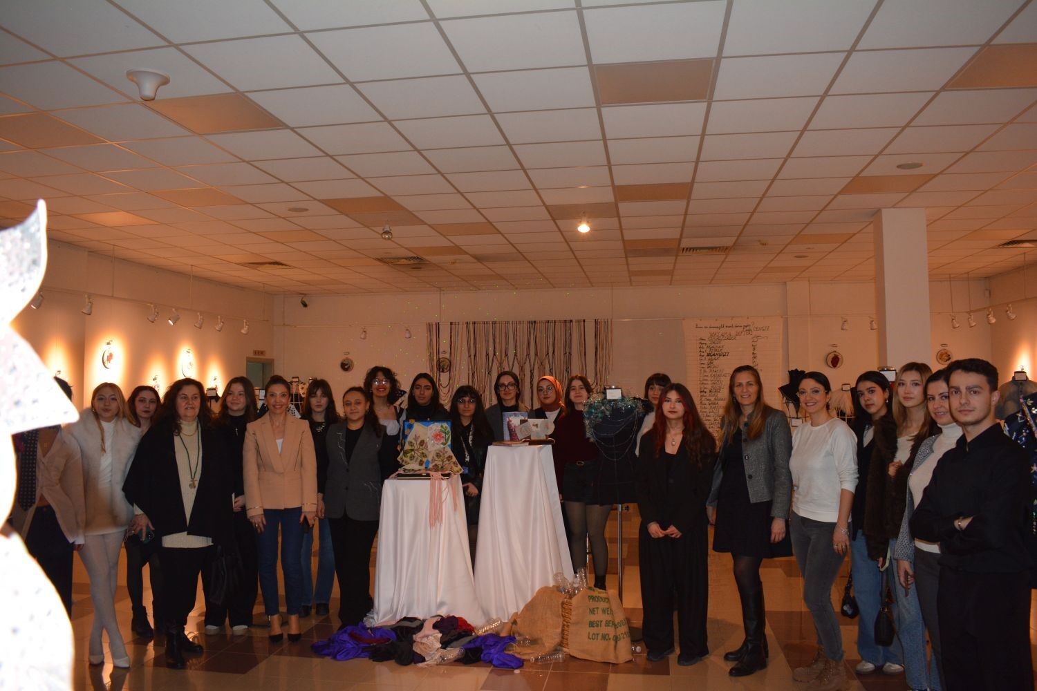 Egeli Öğrencilerden Konuşulacak Koleksiyon (1)