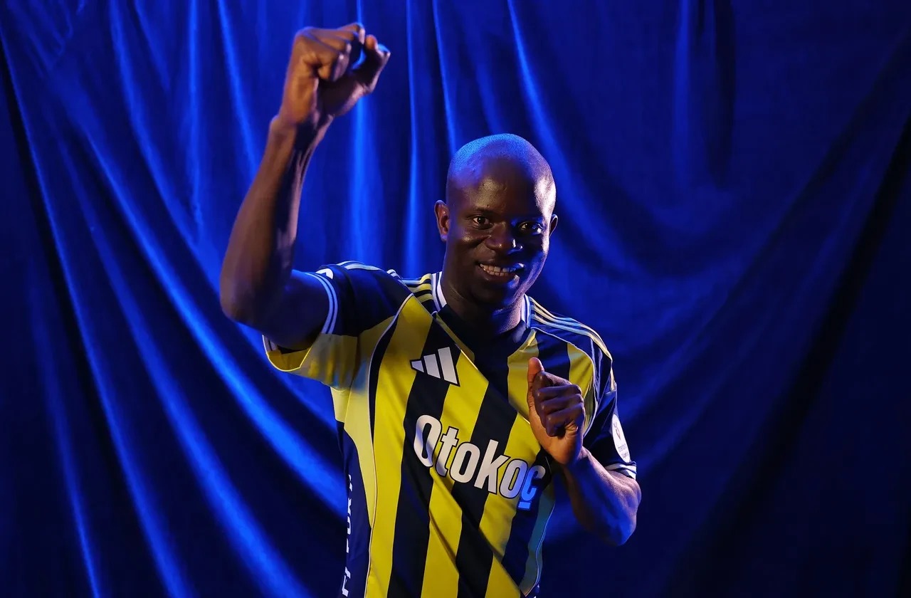 Fenerbahce Kante Ile Sozlesme Im (1)