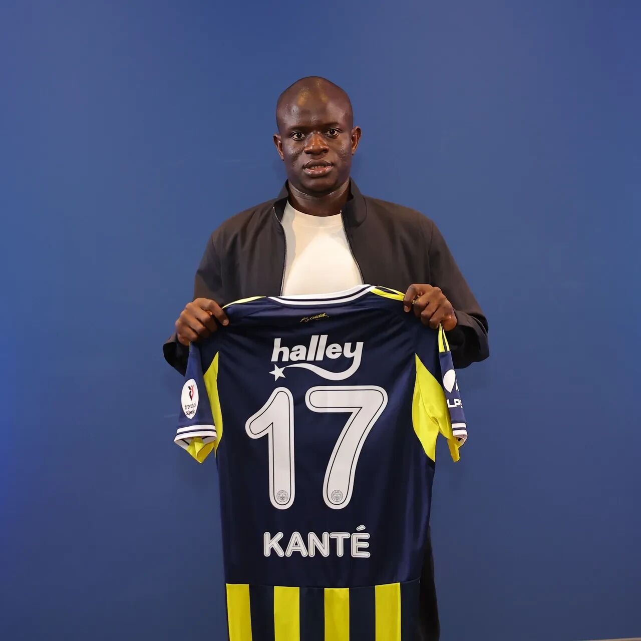 Fenerbahce Kante Ile Sozlesme Im