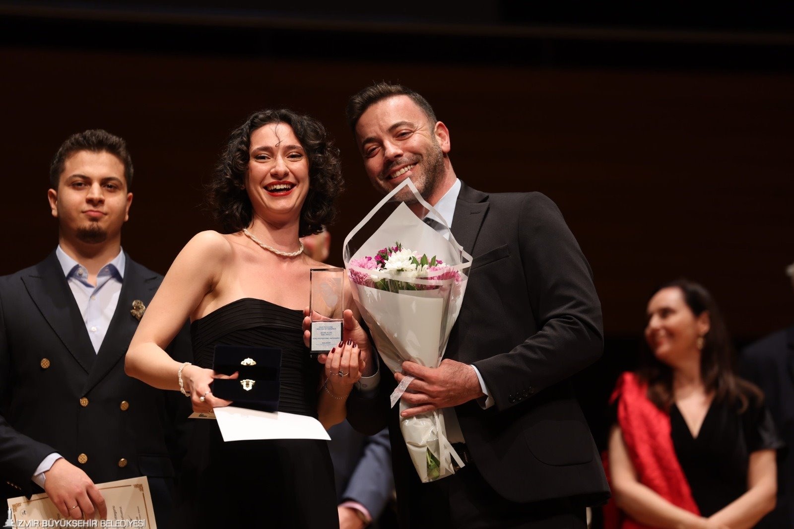 Genç Solist Yarışması’nda Ödüller Sahiplerini Buldu 11