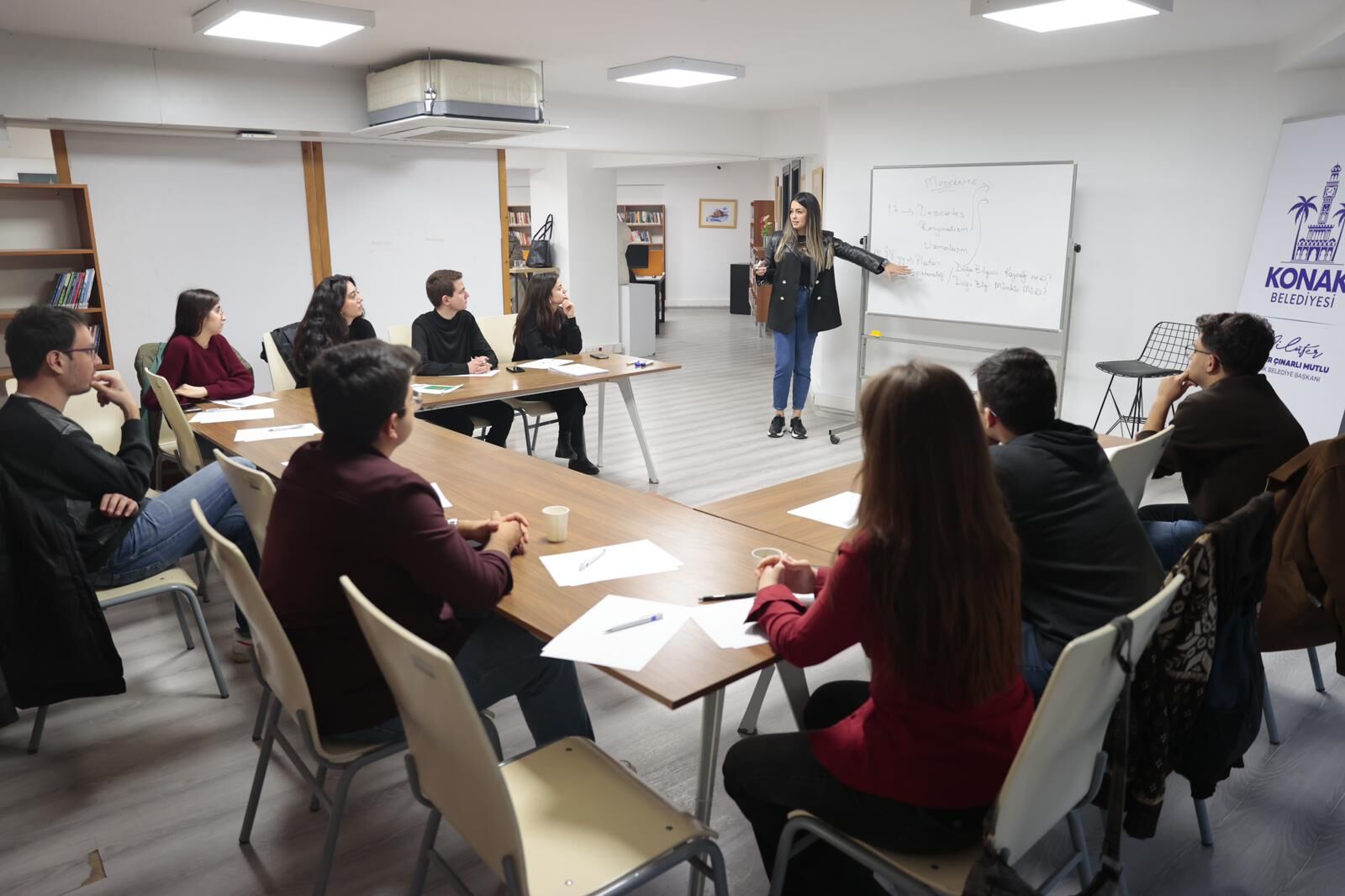 Gencligin Kalbi Bu Merkezde Atiyor 6