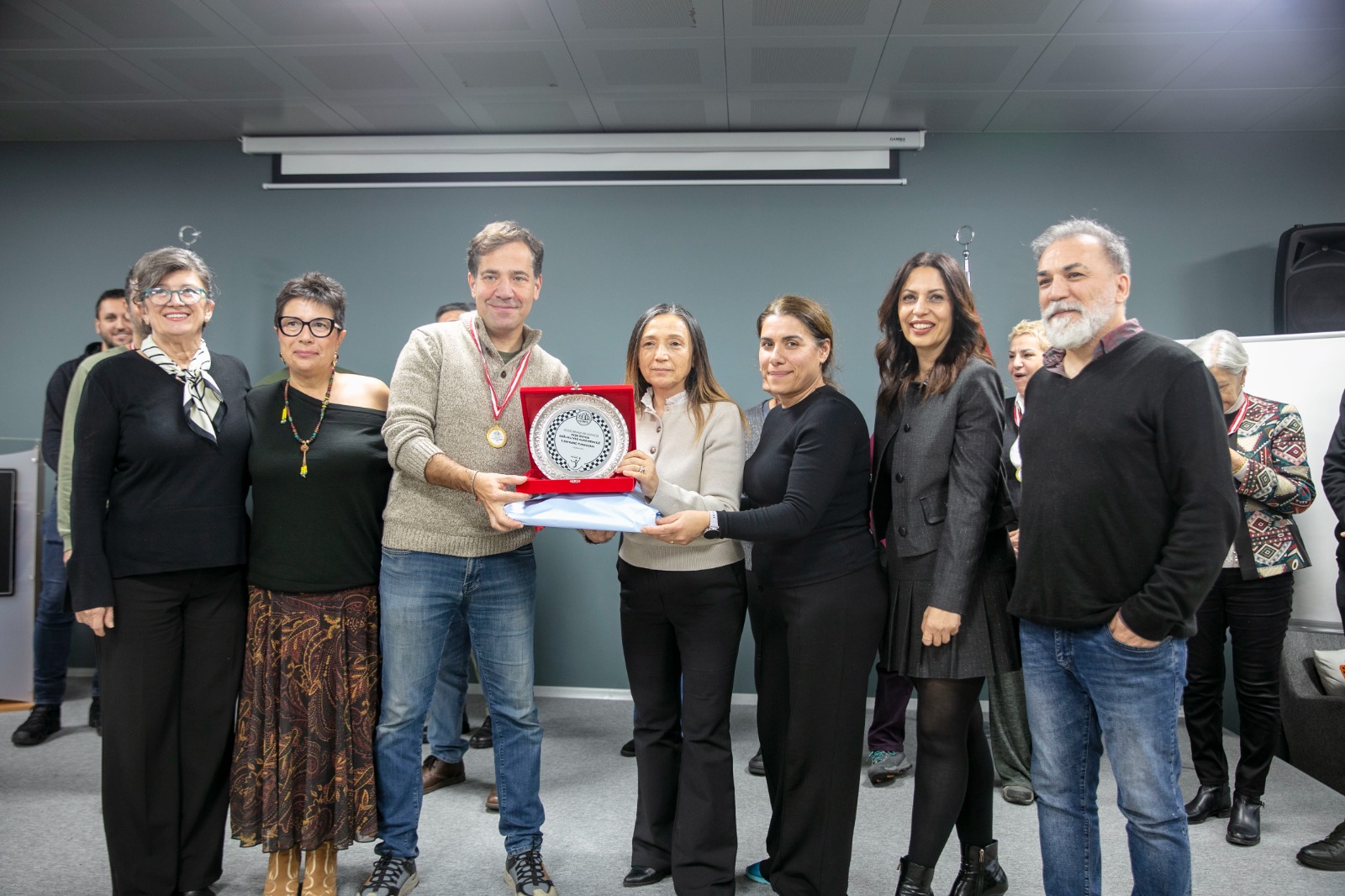 Güzelbahçe’de 40 Yaş Üstüne Özel Turnuva (3)