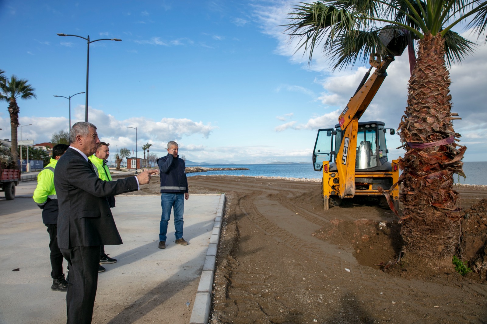 Güzelbahçe’de Denize Sıfır Yeni Yaşam Alanı Geliyor (4)