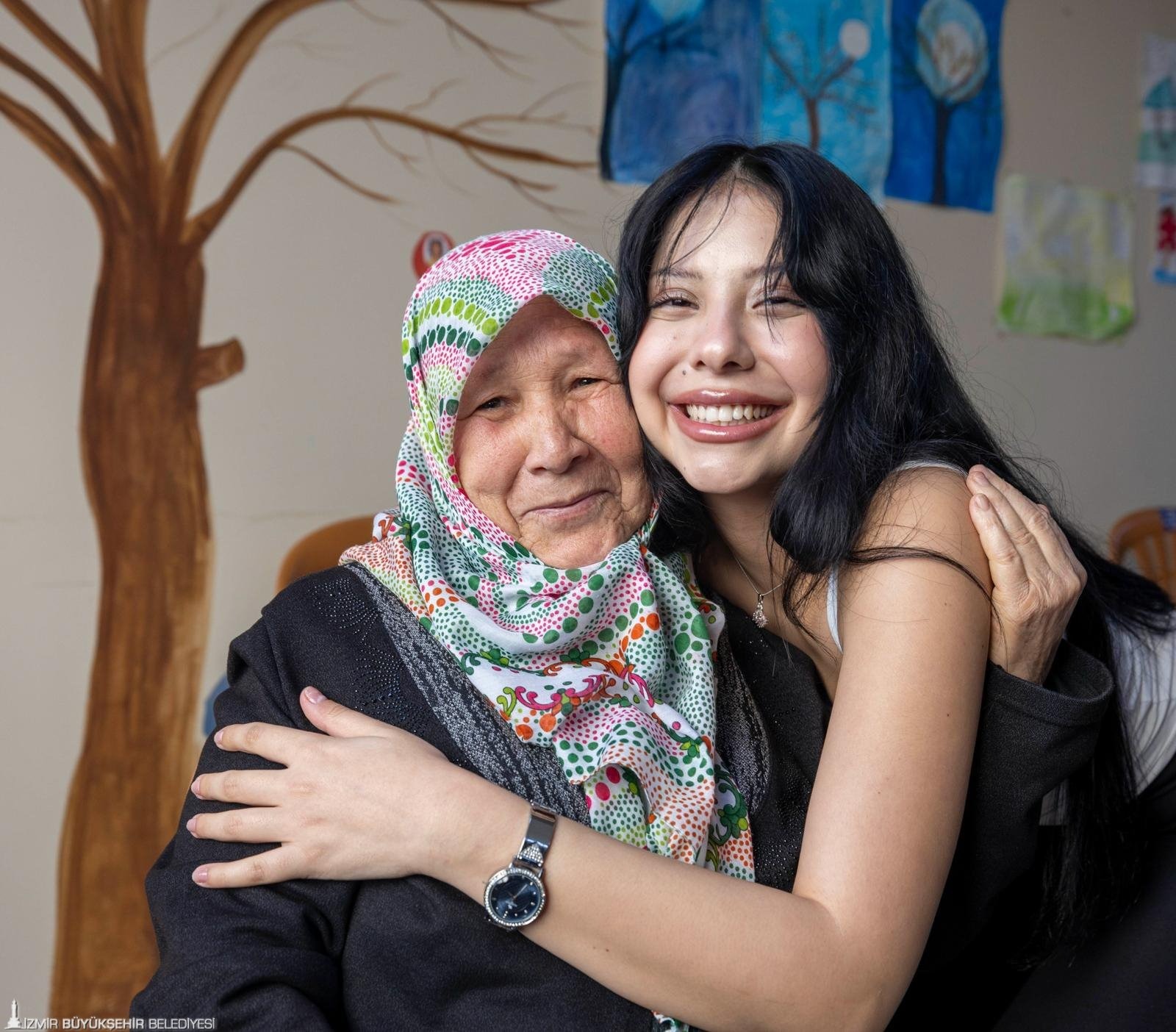 Hem Saçlar Hem Kadınlar Güçleniyor 11-1