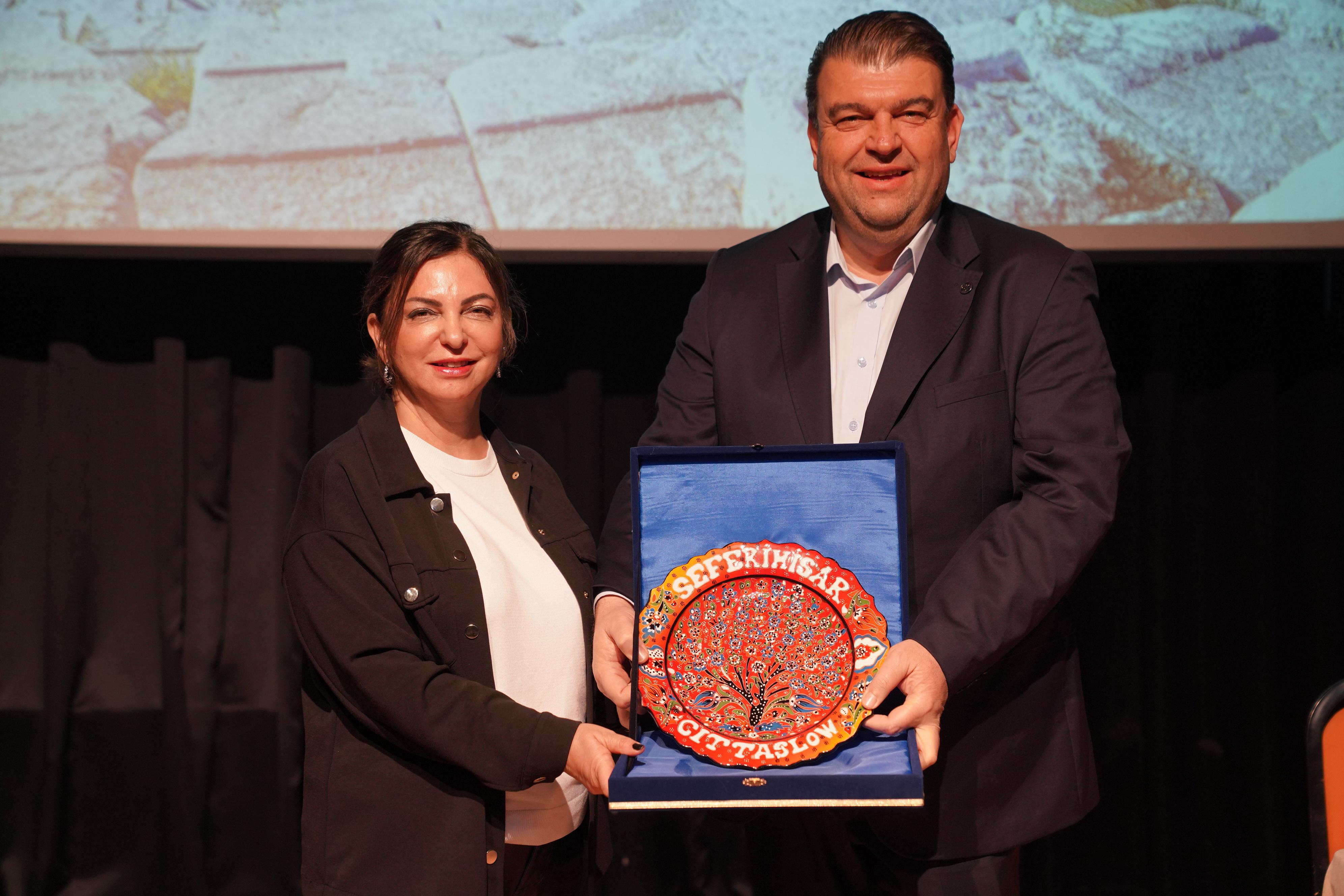 5 profesyonel rehber Seferihisar’da buluştu