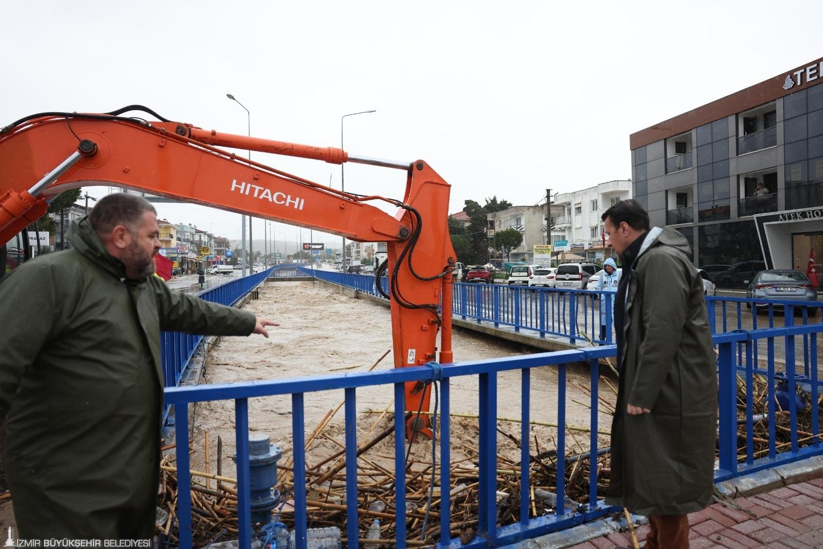 İzmir, 6 Günde Şubat Ayı Ortalamasını Aştı 55